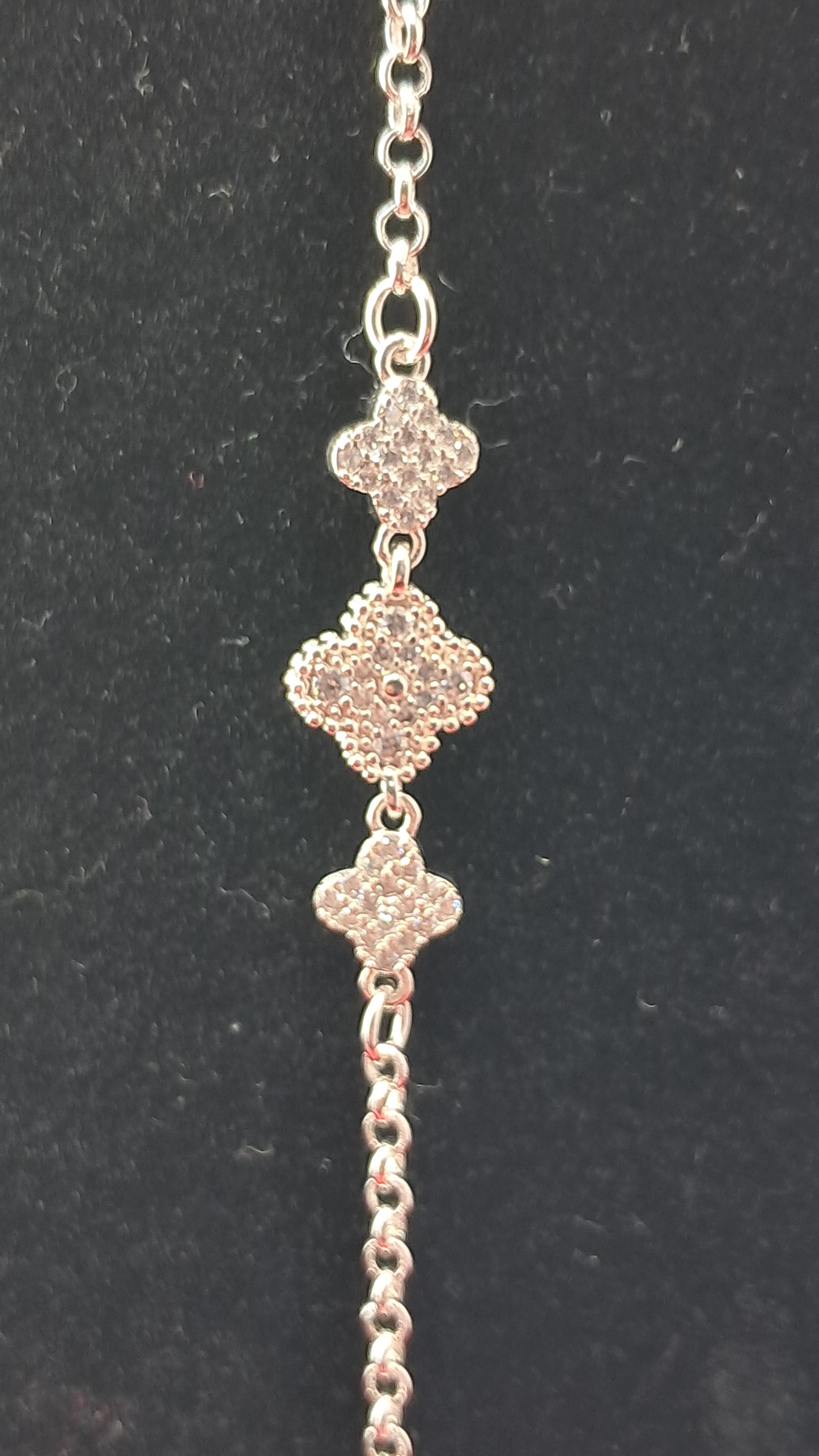 Tres Tréboles con Circonitas