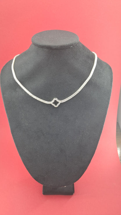 Collar Plata 925 — Colgante Trébol Negro