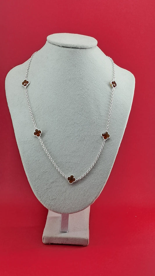 Collar “Trébol Marrón”