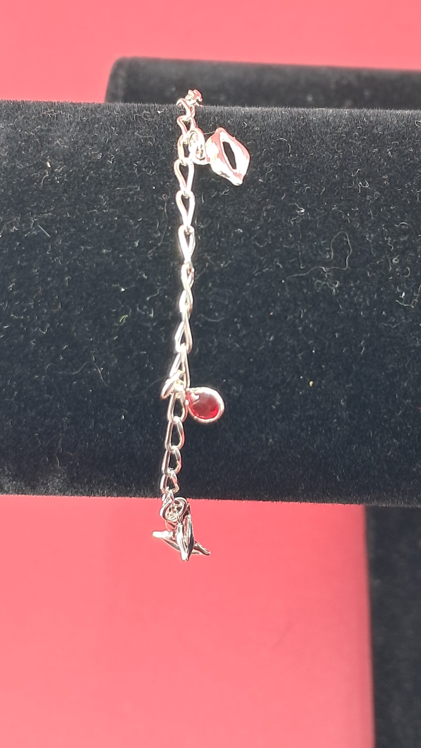 Pulsera Bocas con Detalle Rojo en Plata 925