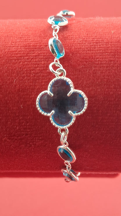Pulsera trébol celeste en plata 925