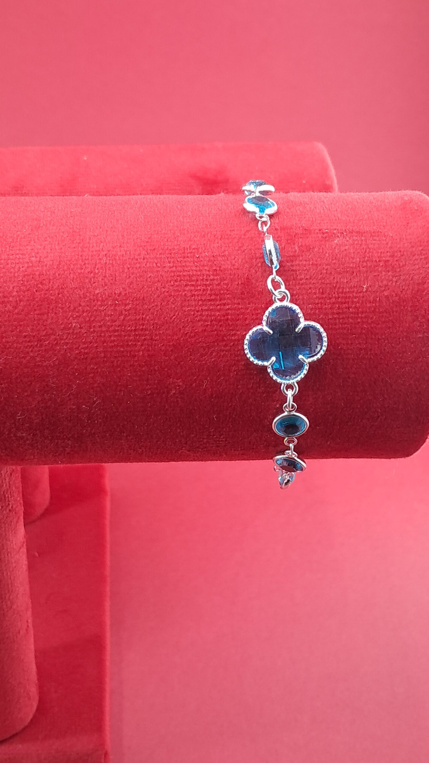 Pulsera trébol celeste en plata 925