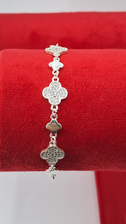 Pulsera Plata 925 — Tréboles Alternados con Circonitas