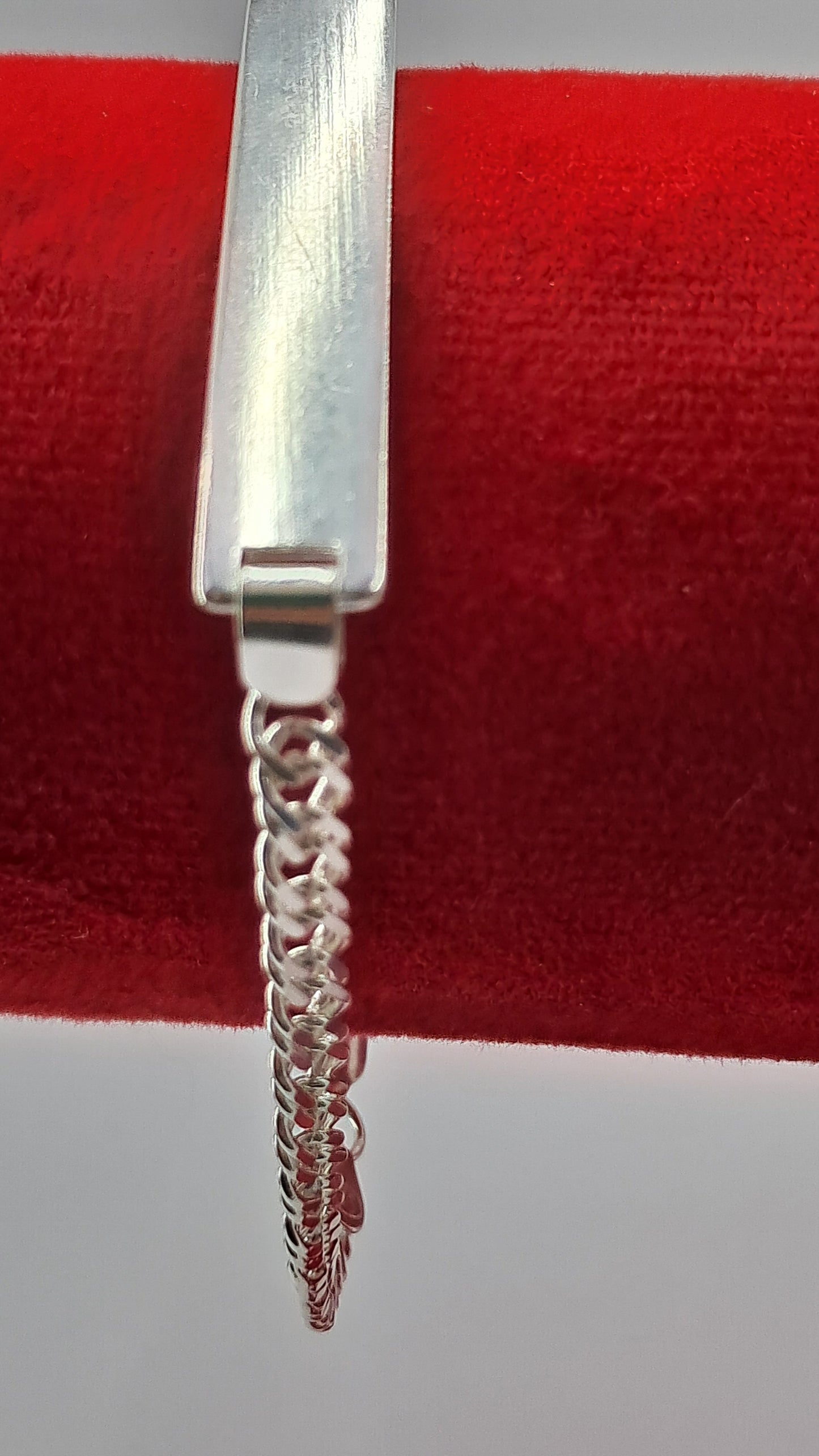 Pulsera Insignia ID Figaro - Plata 925 - Eslabon Sobrepuesto