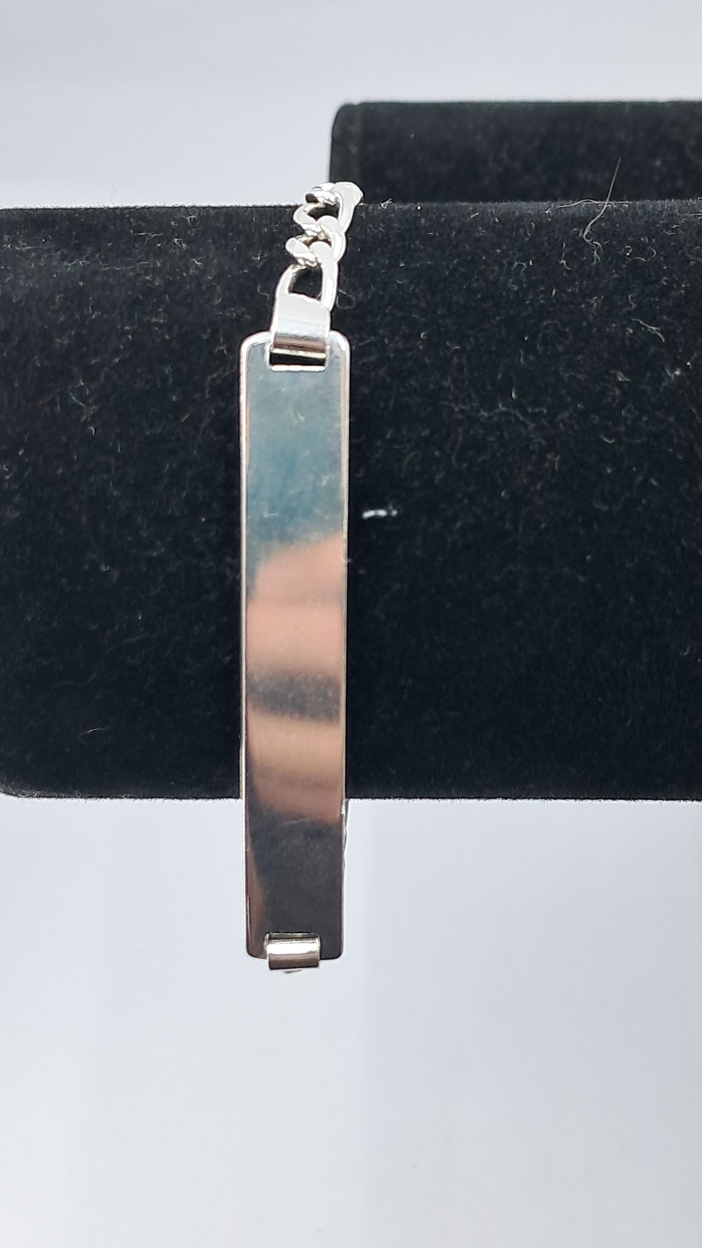 Pulsera Insignia ID Figaro - Plata 925, Eslabones 3:1