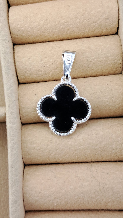Dije Cuatro Hojas Negro – Plata 925 (25 mm)