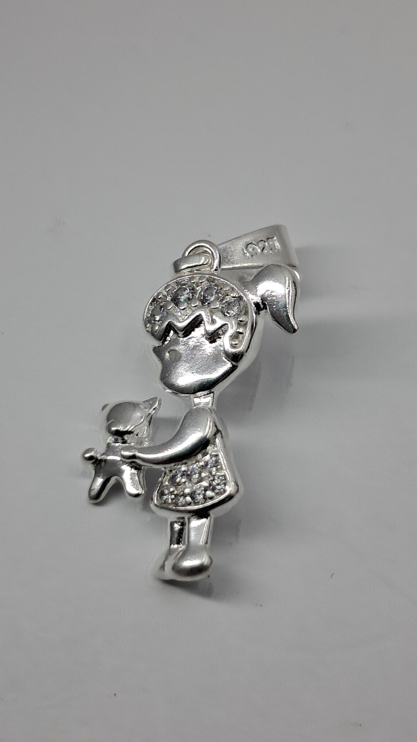 Dije Niña y su Gatito - Plata 925