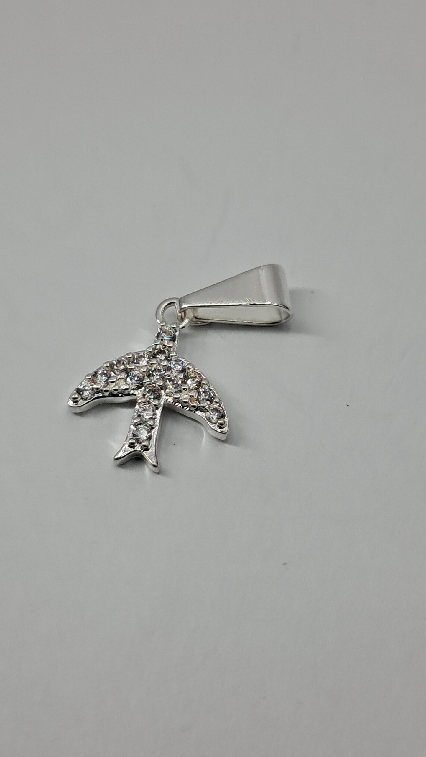 Dije Ave Brillante – Plata 925 (18 mm)