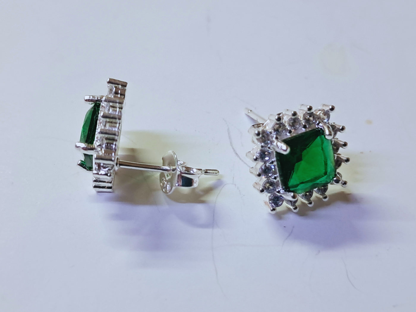 Aros Esmeralda Reina