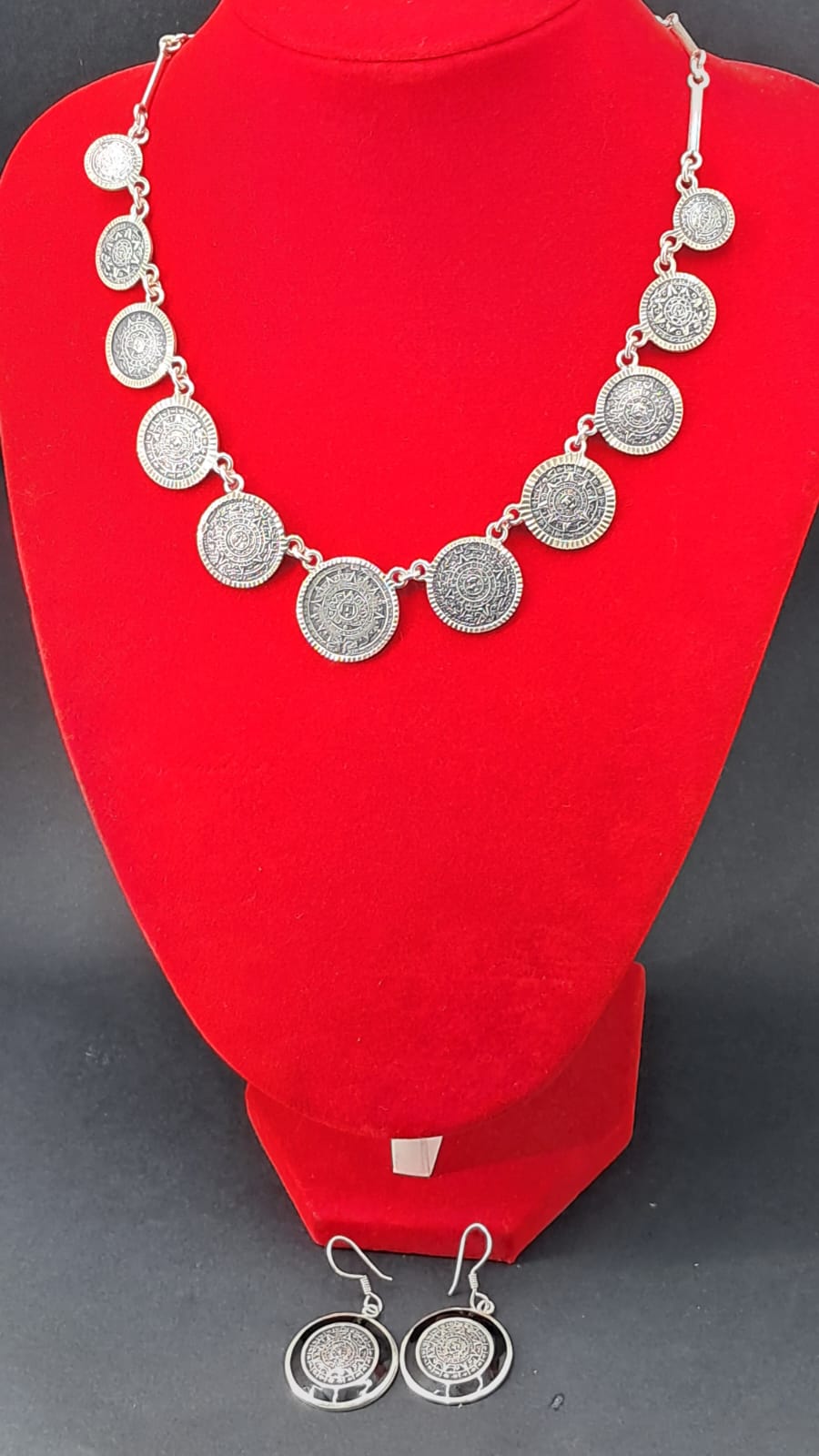 Conjunto Calendario Azteca · Collar + Aros · Plata 925