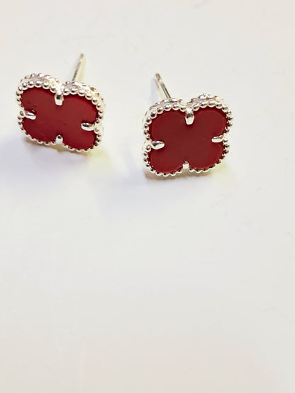 Aros trébol de cuatro hojas rojo en plata 925 – 1.8 g